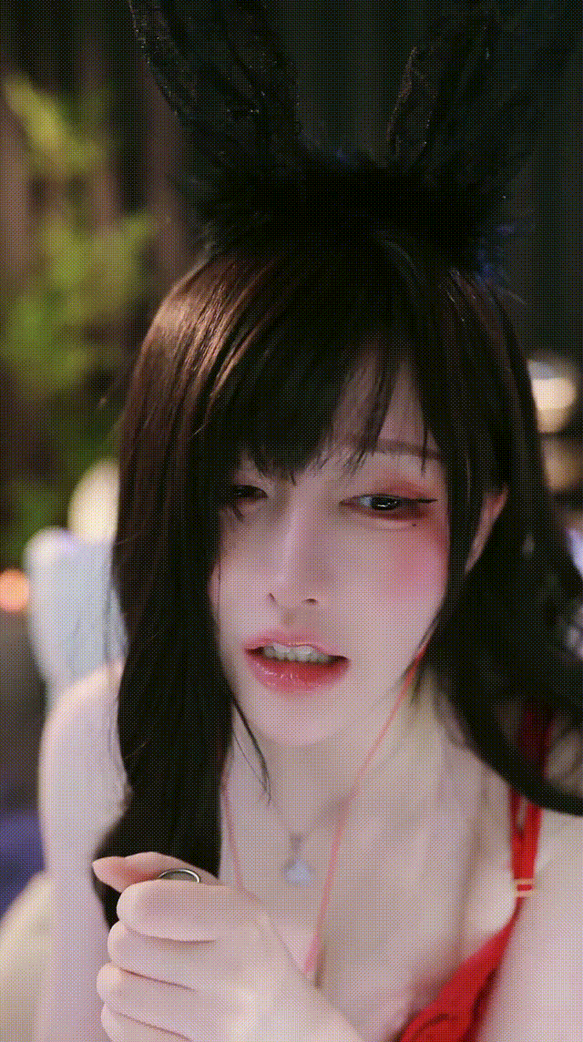 75196a3827a240702.gif